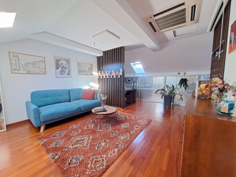 Pipera Proprietar Vila moderna in American Village Pipera Renovata complet