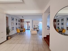 Pipera Proprietar Vila moderna in American Village Pipera Renovata complet